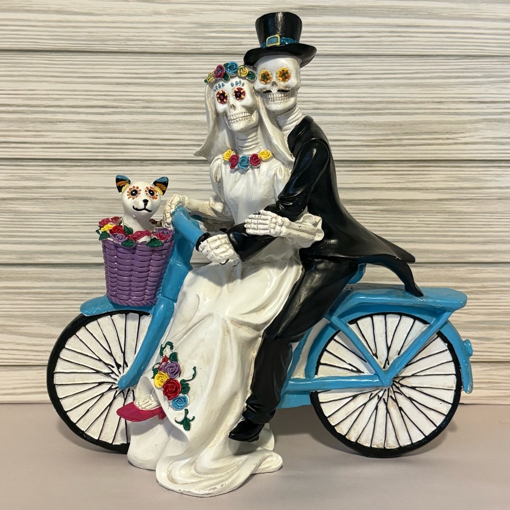 Day Of The Dead Skeleton Wedding Couple On Bicycle Figurine “Love Never Dies”